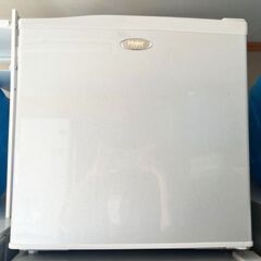 ★Haier/ハイアール 1ドア電気冷凍庫 JF-U40A 2段ストッカー式 ミニ冷凍庫 小型冷凍庫 38L 2004年製 圧縮式 USED ★