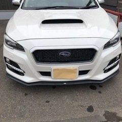 SUBARUレヴォーグ　2.0ℓ パールホワイトの画像