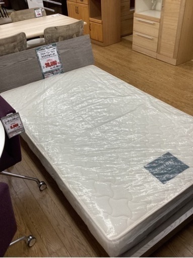 KG-59【新入荷　アウトレット】カーサヒルズ　ZEN グレージュ　セミダブルベッド　グレー