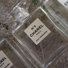 空き瓶　3本‼‼　CHANEL  No.5　　100ml 　　シャネル CHANEL NO.5 100ml EDP SP オードパルファムスプレーの画像