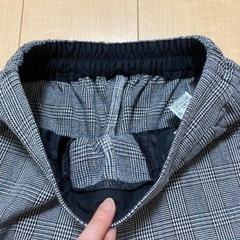 GU グレー チェック ストレッチパンツ Sの画像