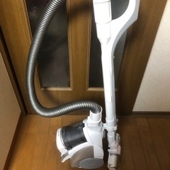 まとめて引き取れる方優先　アイリスオーヤマ　掃除機