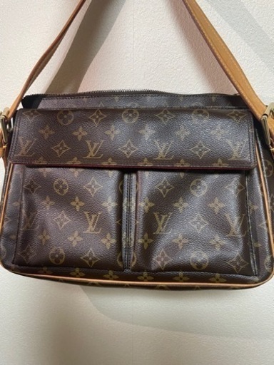 ルイヴィトン　モノグラム　バッグ