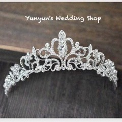 新品　ウェディングジュエリーセット・ティアラ ネックレス  ピアス3点セットの画像