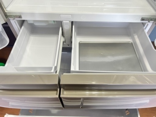 冷蔵庫 620L 日立ノンフロン冷凍冷蔵庫 R-SF620CM
