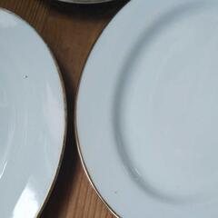 万能 シンプル お皿 まとめ売り 食器 ５枚の画像