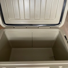 値下げ　クーラーボックス45L 新品未使用の画像