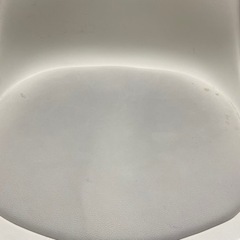 テーブルと椅子セットの画像