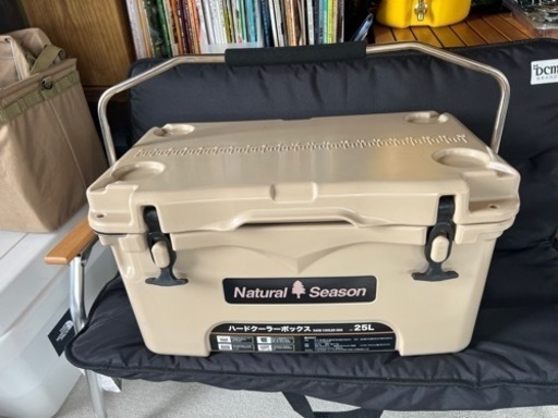 大人気　コメリ  ハードクーラー　未使用新品