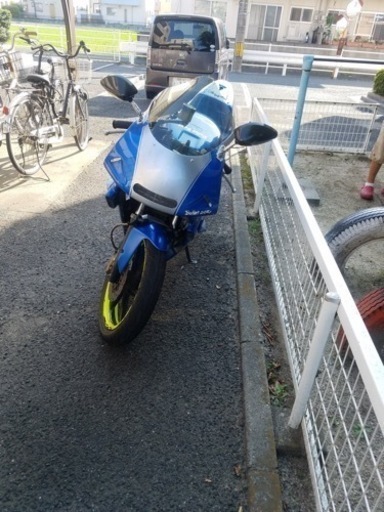 プロフィールからご確認下さい。