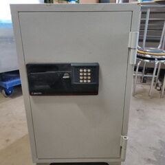 中古（訳あり）　SENTRY　耐火金庫　S6770　龍ヶ崎倉庫