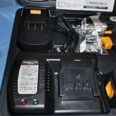 新品デッドストック　パオック  充電式インパクトドライバの画像