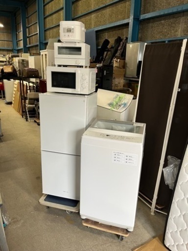 激安家電セット!! 冷蔵庫 洗濯機 電子レンジ トースター 炊飯ジャー まとめて配送で送料もお得!! ニトリ シンプルシリーズ 単身〜カップル様にオススメ!! 家電5点セット!!