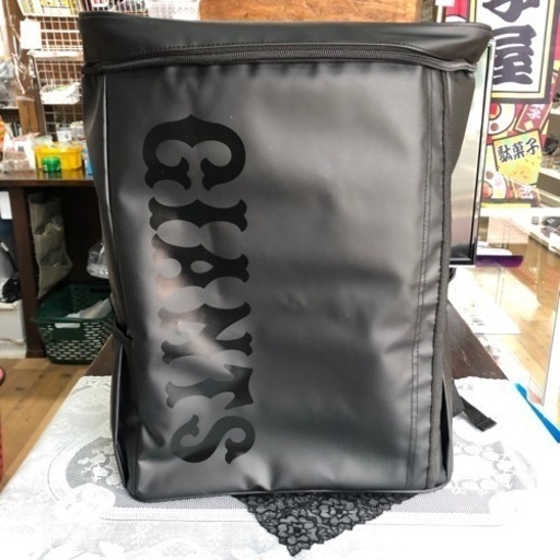 未使用品　ジャイアンツ　デイパック　リュック　カバン　スポーツ　在庫限り