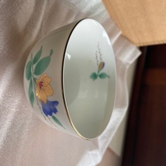 湯呑み茶碗の画像