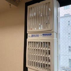 窓用換気扇　ツインファン