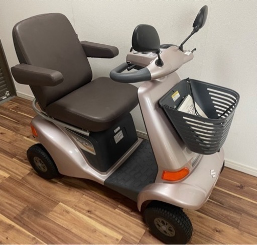 ★ 名古屋市近郊送料無料！中古美品格安！スズキ　セニアカー　ET4D6型