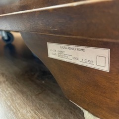 ★391 【早い者勝ち】 Laura Ashley ローラアシュレイ コーヒーテーブル リビングテーブル  ドロワー付き 定価およそ17万円 【リサイクルマート鹿児島宇宿店】の画像