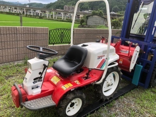 ヤンマー小型トラクターウルトラポチUP-2