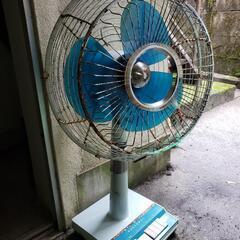 古い扇風機
