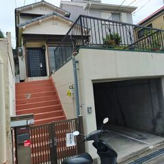古家再生プロジェクト！デザインリフォームの家　車庫付　自慢の玄関...