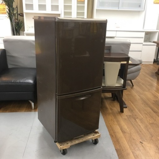 S368パナソニック 138L 2ドア パーソナルタイプ 冷蔵庫 ブラウン NR-B143W-T⭐動作確認済 ⭐クリーニング済 S368パナソニック 138L 2ドア パーソナルタイプ 冷蔵庫 ブラウン NR