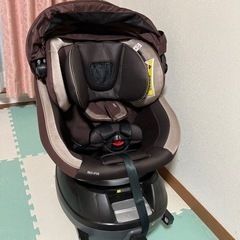 コンビ チャイルドシート30日まで限定価格