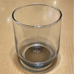 無印良品 ガラスコップ 薄黒いコップの画像