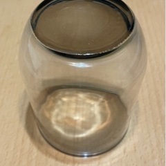 無印良品 ガラスコップ 薄黒いコップの画像