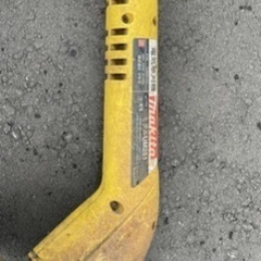 【中古】草刈機 ナイロンコード式 Makita マキタ 電気刈払い機 UM251 造園 園芸 DIY 電動工具の画像