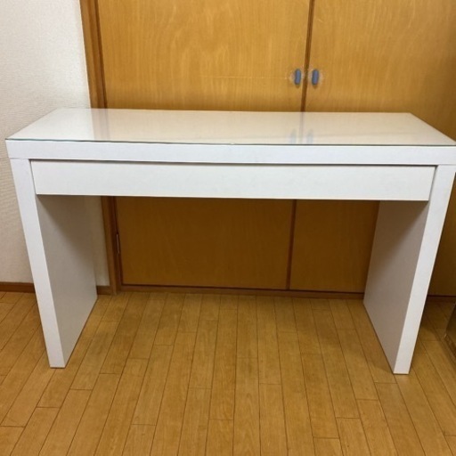 IKEA マルム