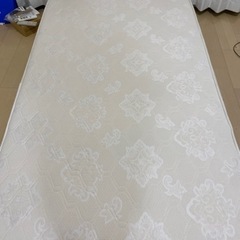 引き渡し決定　マットレス