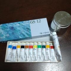 油絵具と筆洗器