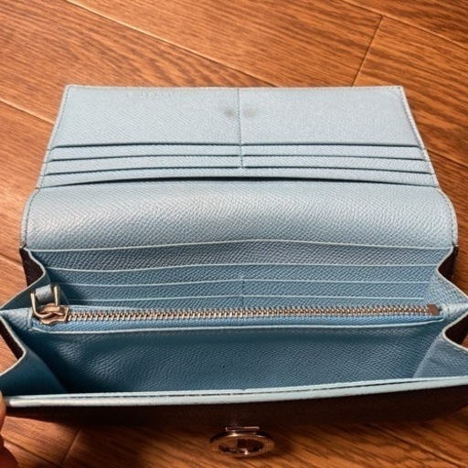 美品　BVLGARI ロゴクリップ 長財布 パテントレザー ネイビー ✖️ブルー