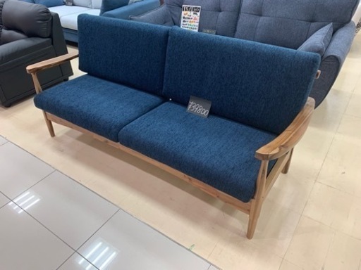 アカシア無垢　北欧スタイルソファ　３人掛け