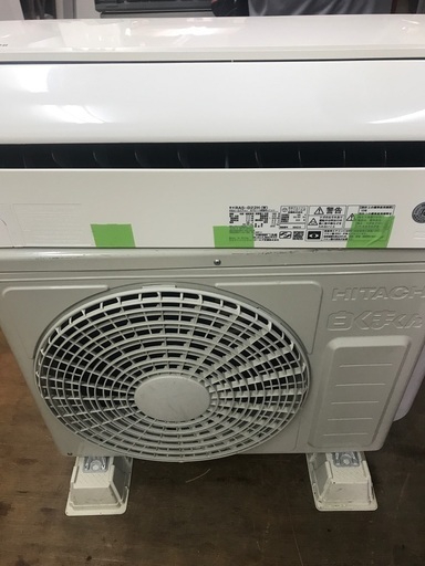 2018 Hitachi 6 畳。 無料のエアコンの設置!