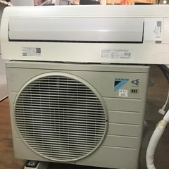 2015 Daikin 6畳。 無料のエアコンの設置