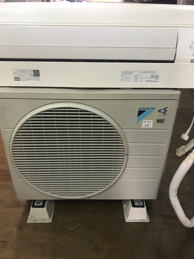 2015 Daikin 6畳。 無料のエアコンの設置