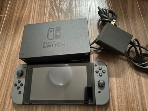 ゲーム機　Switch  本体のみ