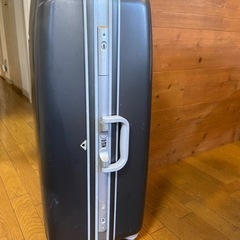 スーツケース 大型 キャスター新品取替え済の画像