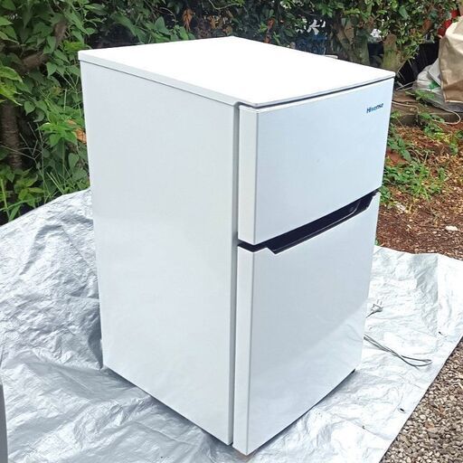 ★美品！便利なコンパクトサイズ！お届け可！★　ハイセンス 冷凍冷蔵庫 93L 2017年製