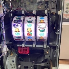 スロット5号機 初代 魔法少女 まどかマギカ コイン不要機