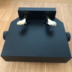 ピアノ足台　ペダル付き