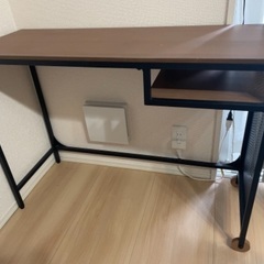 オフィスデスク