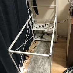 【本日限定無料】パソコンデスク、ジャンクの画像