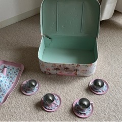【値下げ】cath kids tea set 海外製　ティーセッ...