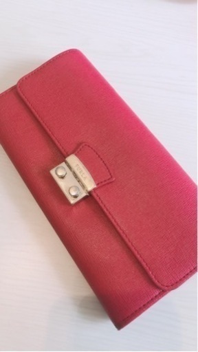 FURLAの長財布