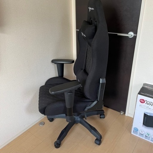 Amazon半額以下　Ewinゲーミングチェア　D9-BK(黒/布地) 