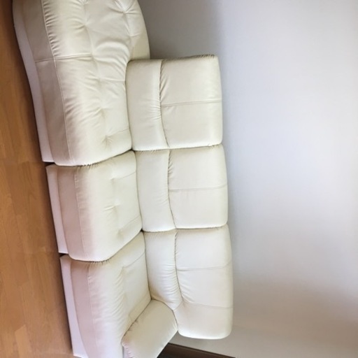 三人掛けソファ