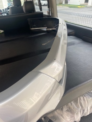 4型 ハイエース　リップスポイラー